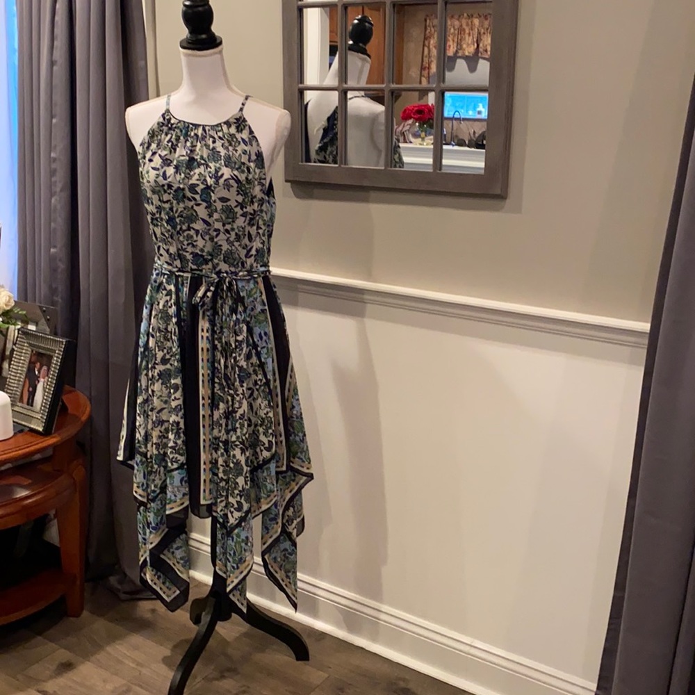 SLNY floral Dress wore once